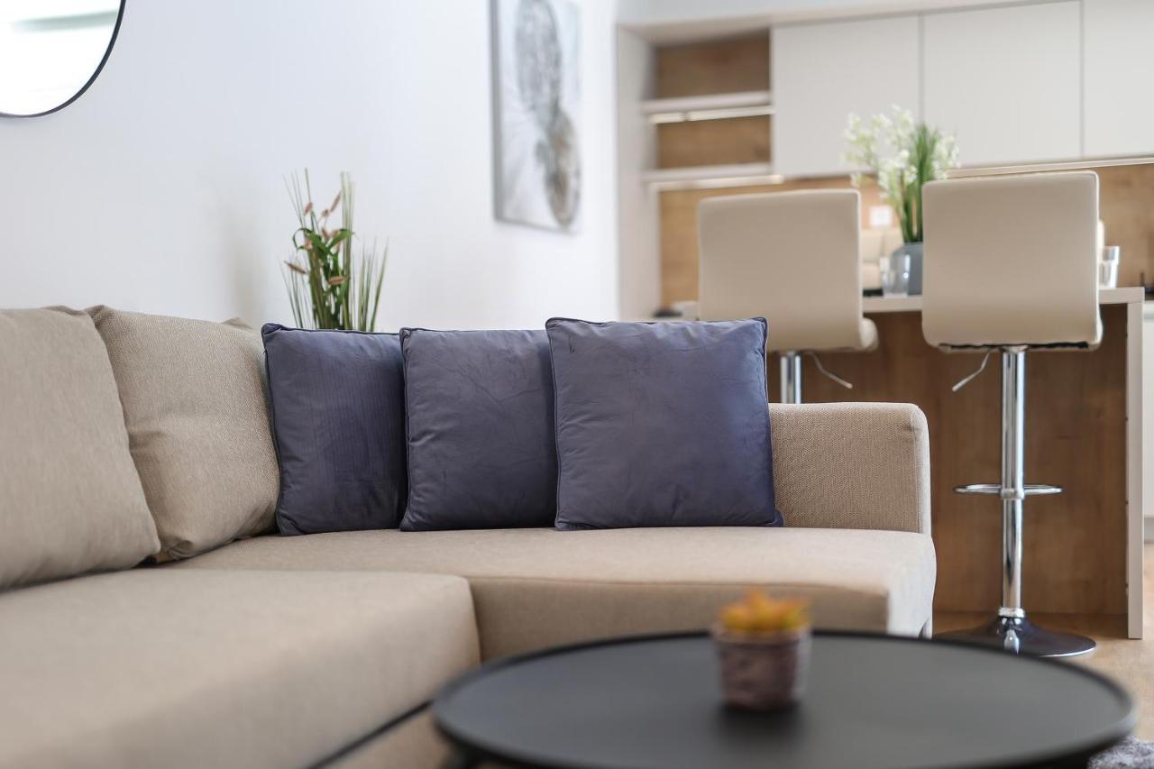 Residence Inn Рийека Екстериор снимка